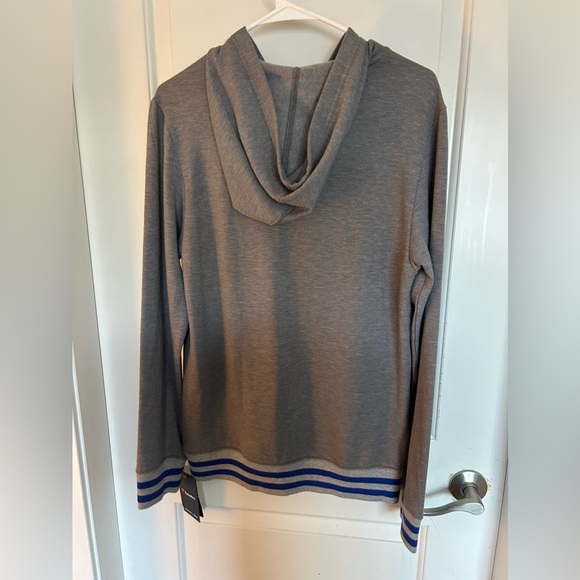 Vancouver Canucks fanatics authentic sweater - Picture 2 of 5